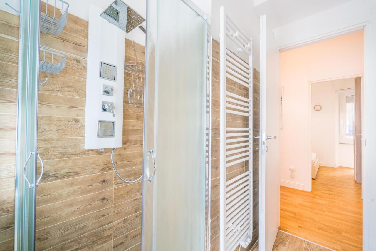 Le Scale Sul Porto . Marina Centro Storico. Ac Apartment Каляри Екстериор снимка